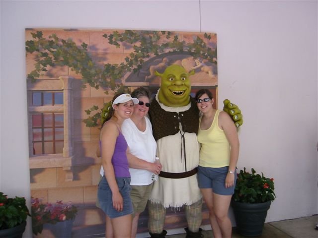 Jess, Mom, Shrek and Jo